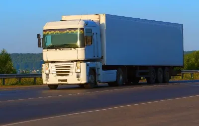 İzmir ile Başyayla Arası Öğrenci Eşyası Taşıma